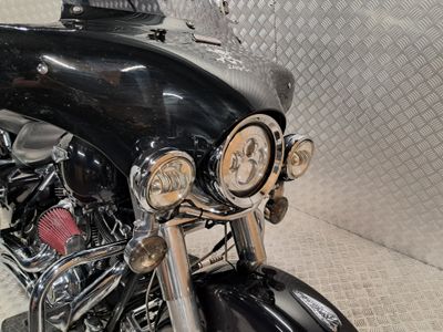 HARLEY-DAVIDSON ROAD KING CLASSIC FLHRCI – foto 4