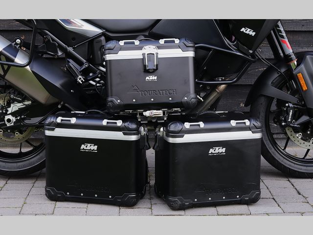 ktm - 1290-super-adventure-s