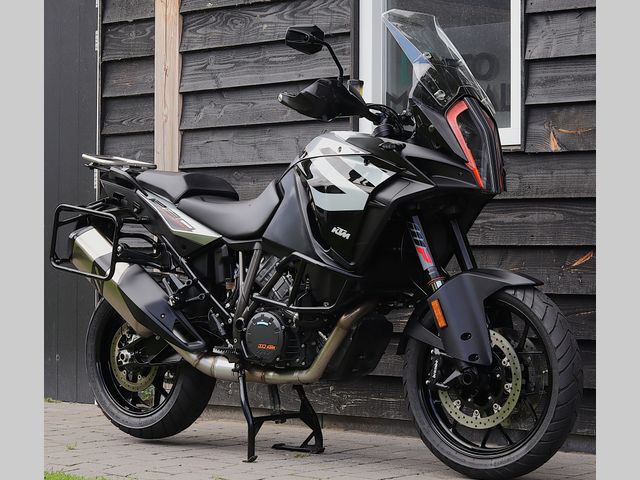 ktm - 1290-super-adventure-s
