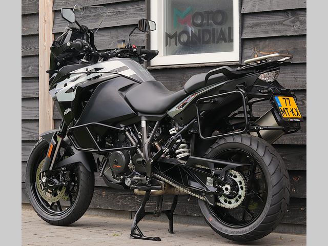 ktm - 1290-super-adventure-s