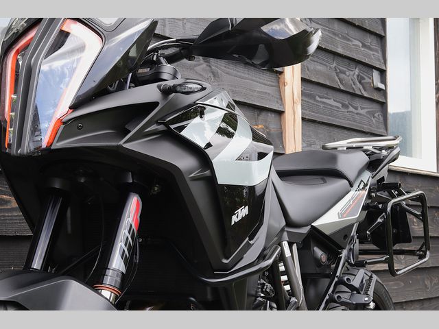 ktm - 1290-super-adventure-s
