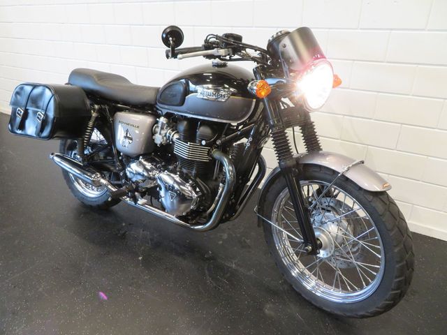 triumph - bonneville-t-100