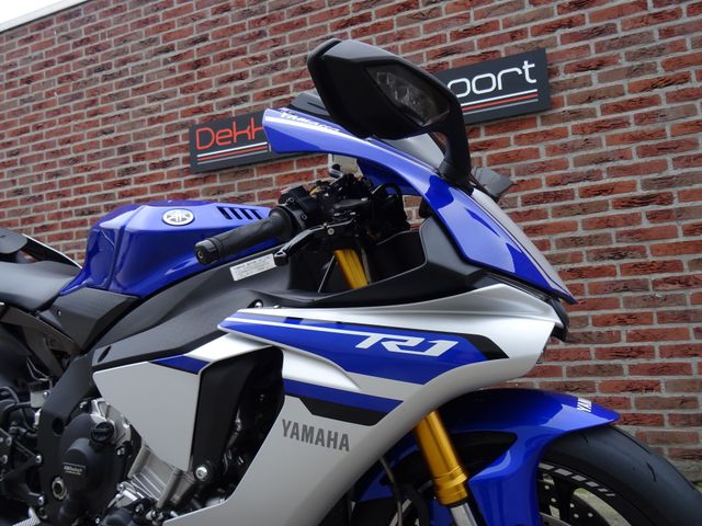yamaha - yzf-r1