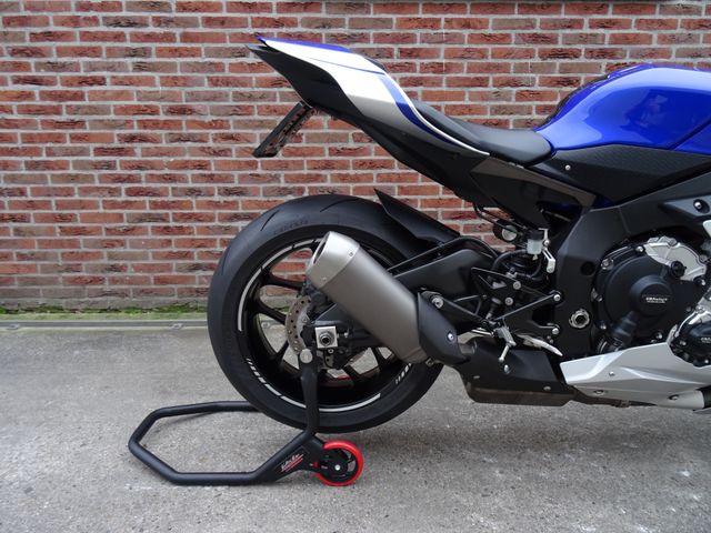 yamaha - yzf-r1