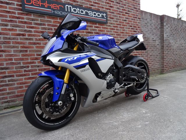 yamaha - yzf-r1