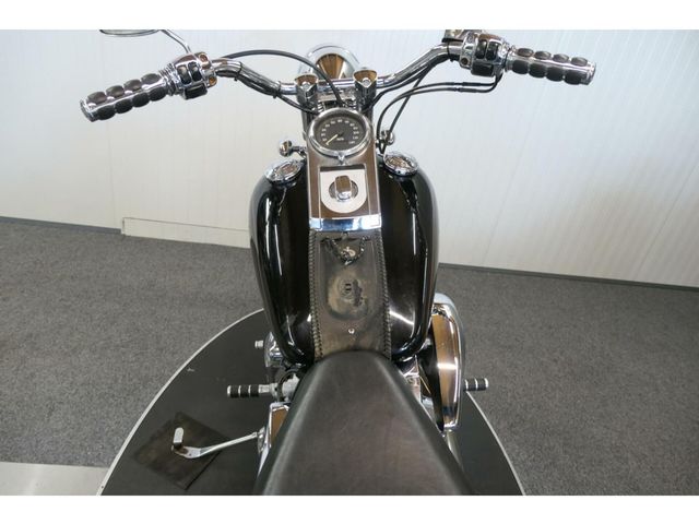 harley-davidson - springer-softail-fxsts