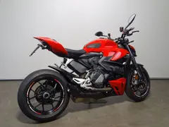 Ducati Streetfighter V2 2022 occasion – foto 3 van 9
