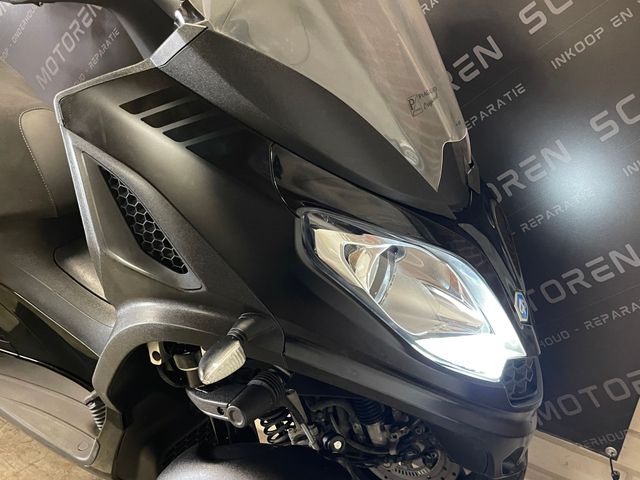 piaggio - mp3-300-hpe-sport