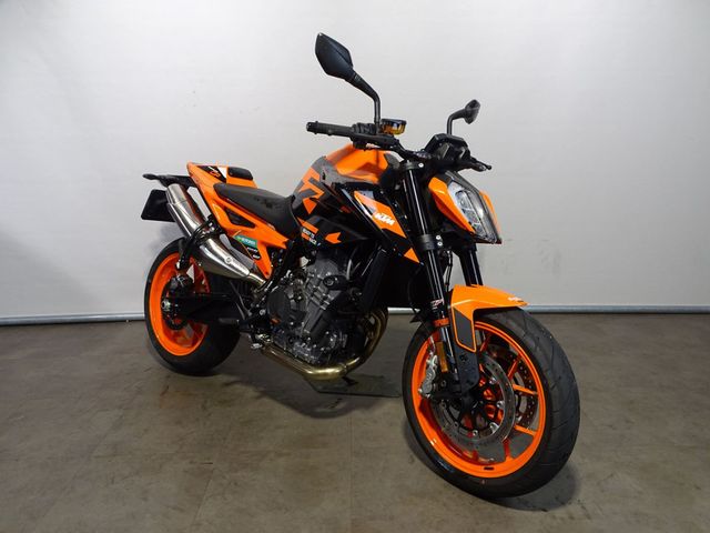 ktm - 890-duke-gp