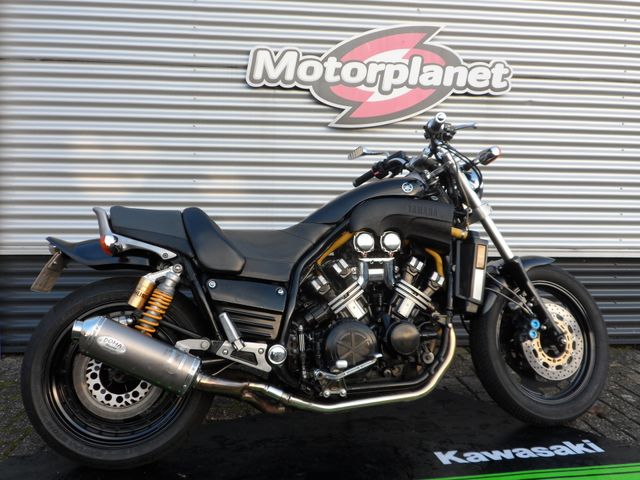 yamaha - vmx-1200-black-max