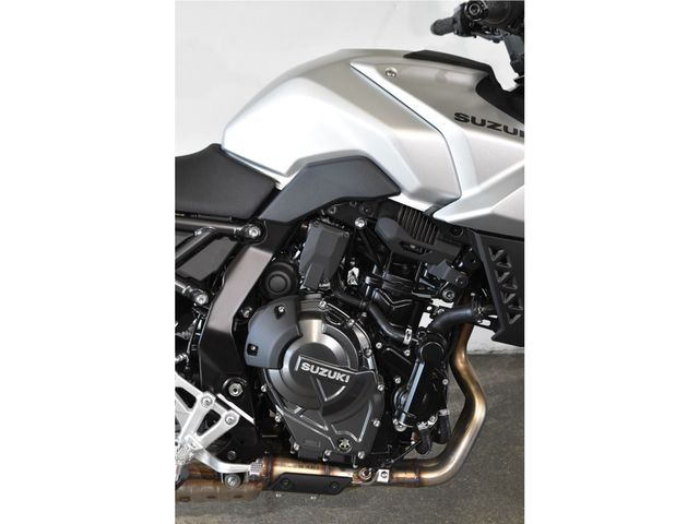 suzuki - gsx-8s