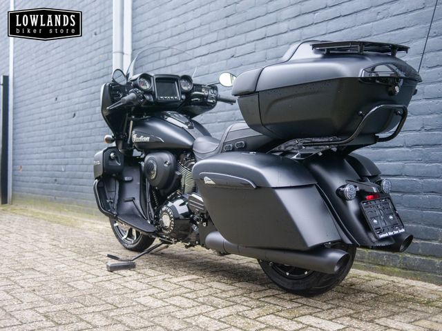 indian - roadmaster-dark-horse