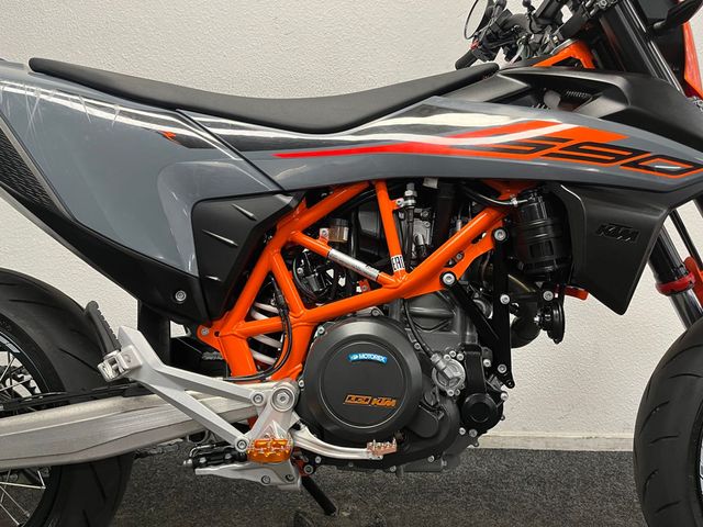ktm - 690-smc-r