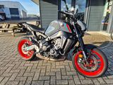 YAMAHA MT 09