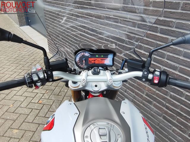bmw - r-1200-r