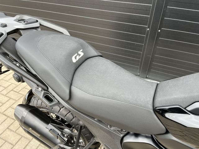 bmw - r-1300-gs