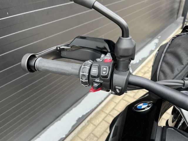 bmw - r-1300-gs