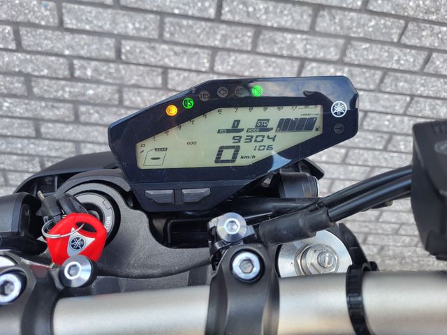 yamaha - mt-09