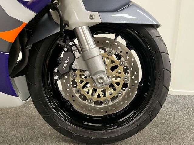 honda - cbr-900-rr-fireblade