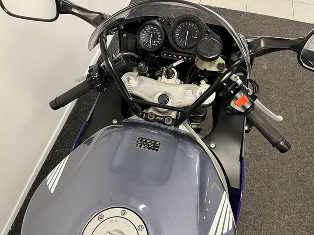 honda - cbr-900-rr-fireblade