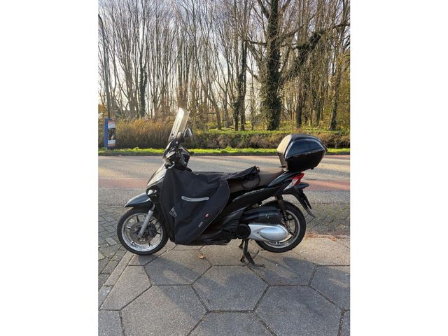 honda - sh-300i---abs