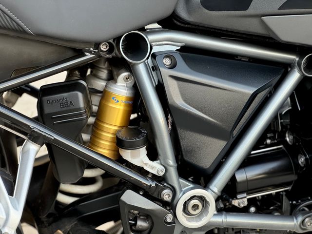 bmw - r-1200-gs-adventure