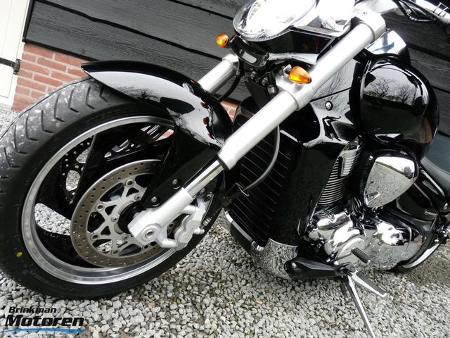 suzuki - intruder-m-1800-r