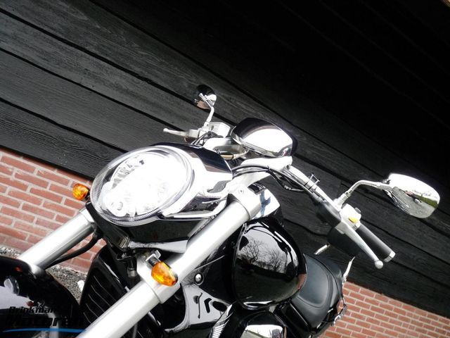 suzuki - intruder-m-1800-r