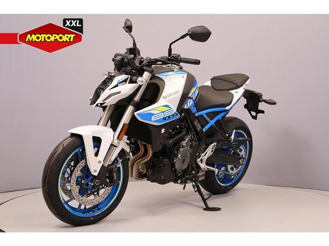 suzuki - gsx-8s