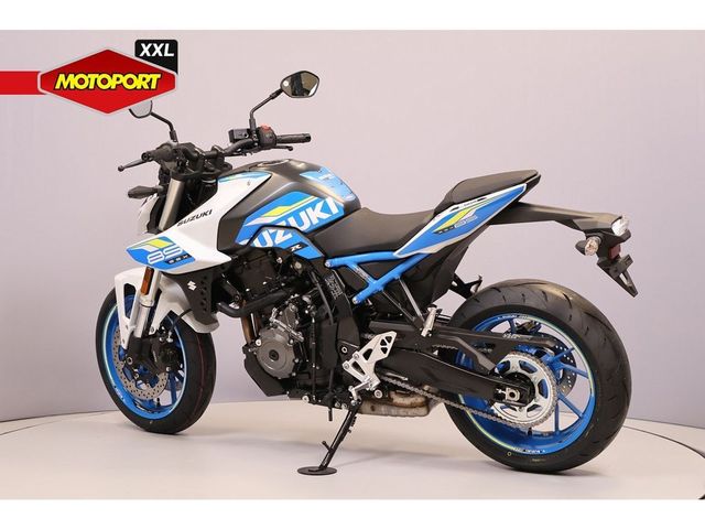 suzuki - gsx-8s