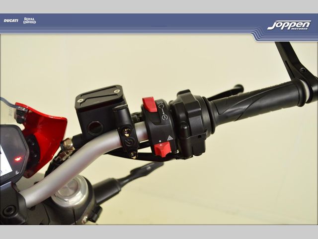 ducati - monster-821