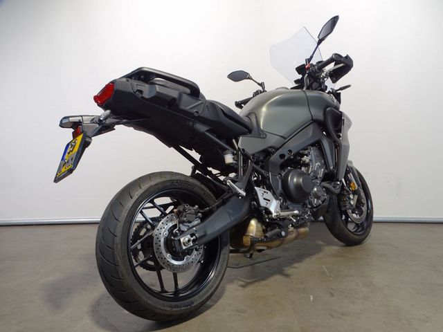yamaha - tracer-9