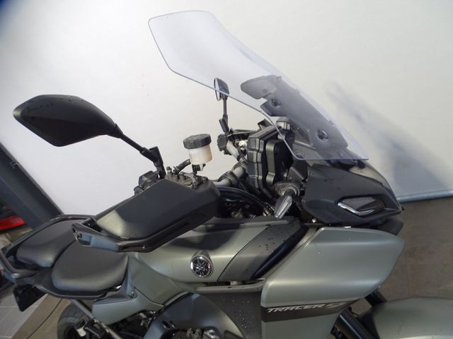 yamaha - tracer-9