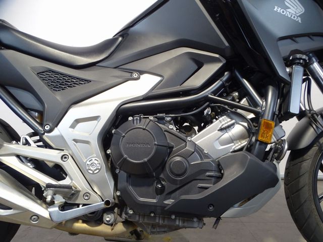 honda - nc-750-x-abs