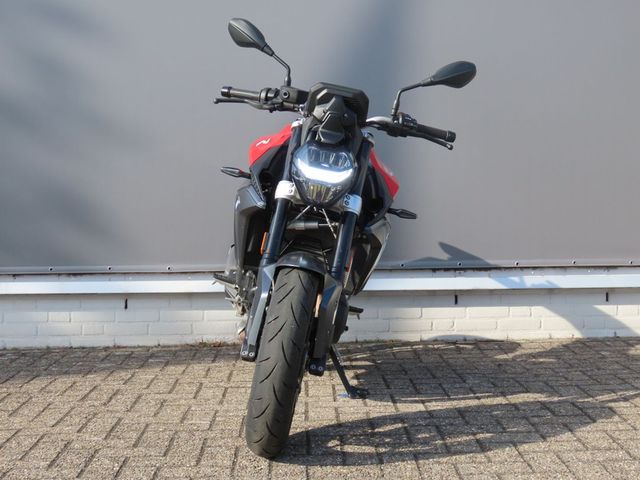 bmw - f-900-r