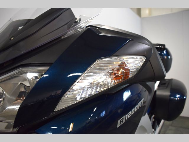 bmw - r-1200-rt