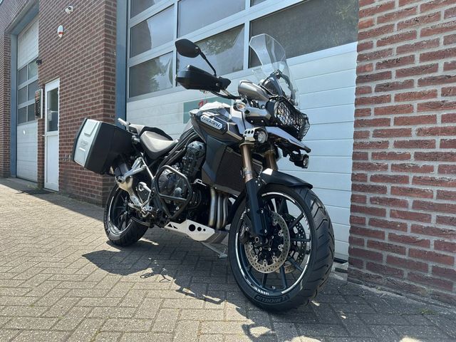 triumph - tiger-explorer