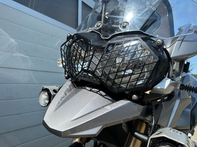 triumph - tiger-explorer