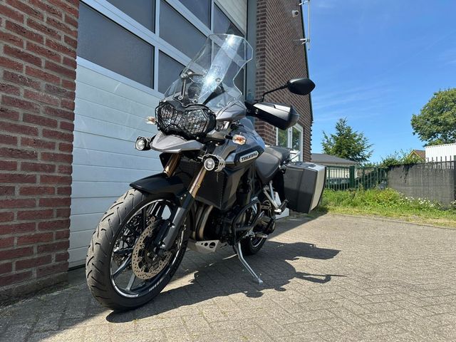 triumph - tiger-explorer
