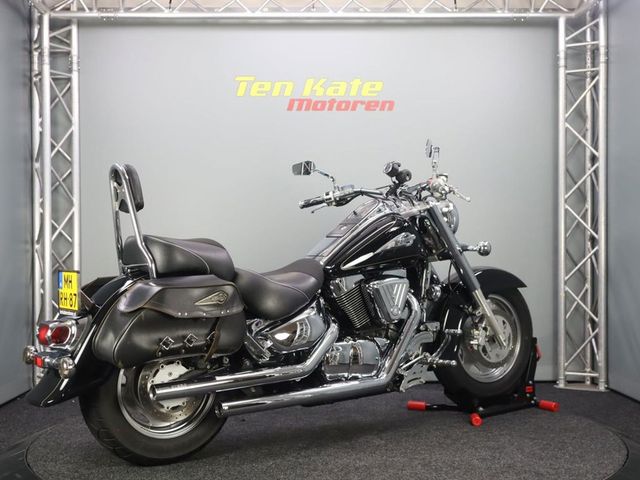 suzuki - vl-1500-intruder