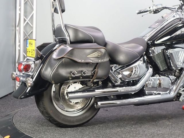 suzuki - vl-1500-intruder