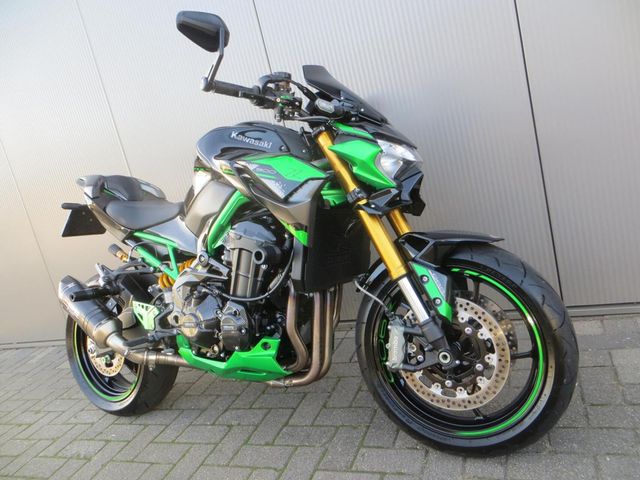 kawasaki - z900-se-performance