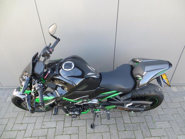 kawasaki - z900-se-performance