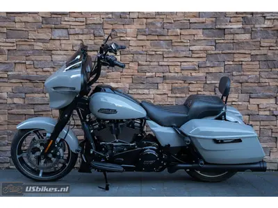 HARLEY-DAVIDSON STREET GLIDE FLHX – foto 4