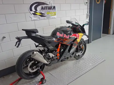 KTM 990 RC R – foto 3