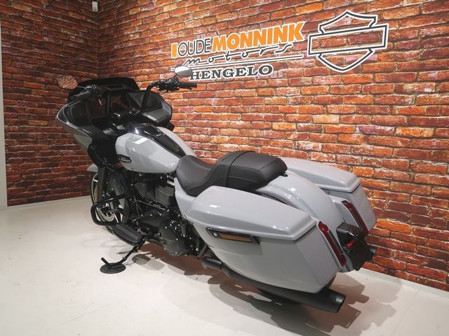 harley-davidson - road-glide-custom-fltrx