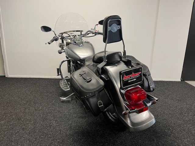 suzuki - vl-800-volusia