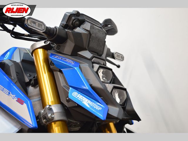 suzuki - gsx-s-1000-street-x-treme