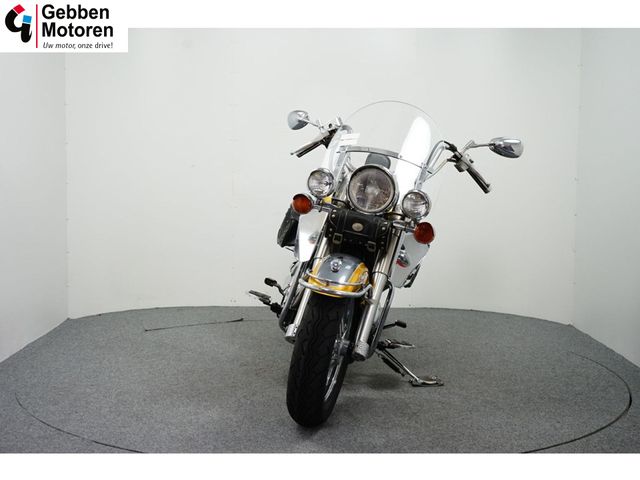 yamaha - xvs-650-a-dragstar-classic