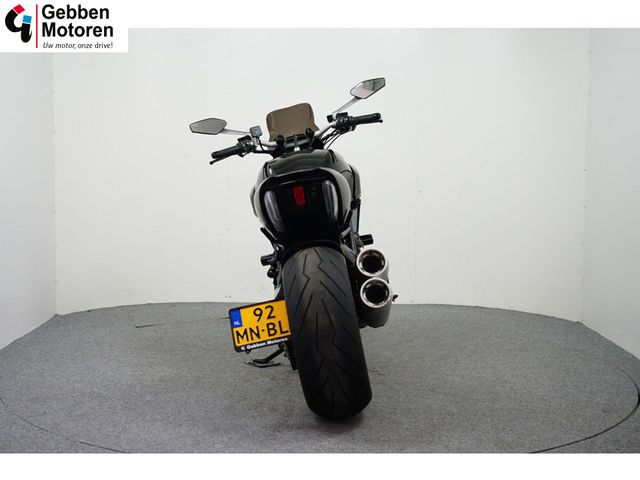 ducati - diavel